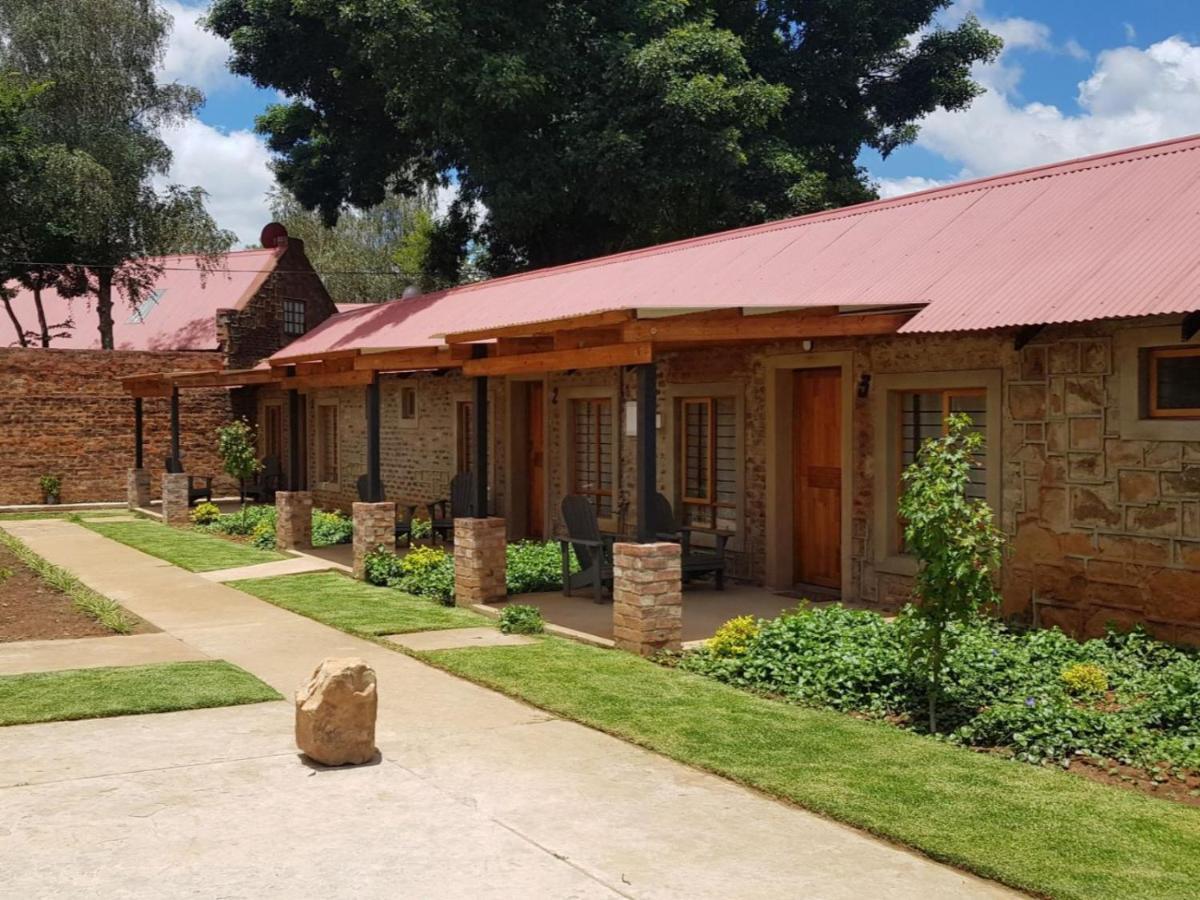 The Stables At Critchley Appartement Dullstroom Buitenkant foto